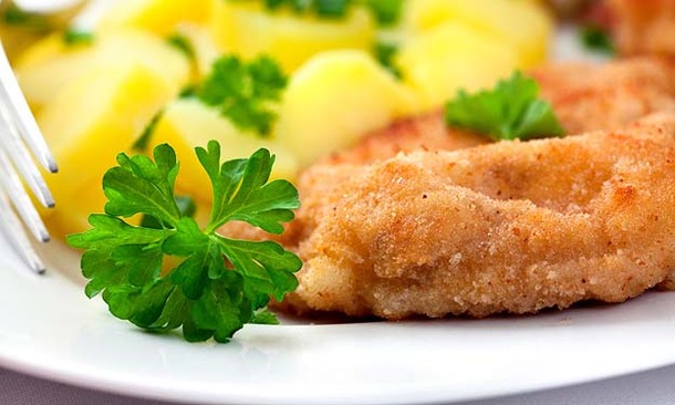 Wiener Schnitzel, Forrás: typischich.at wiener schnitzel 14707774920120723114517