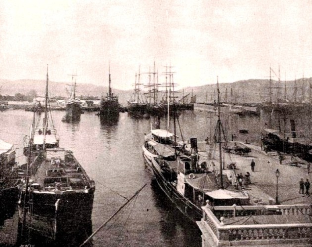 Fiume 1900 körül. A kikötő. (Forrás: Borovszky)