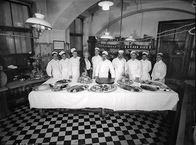A Hotel Sacher konyhája (1920)