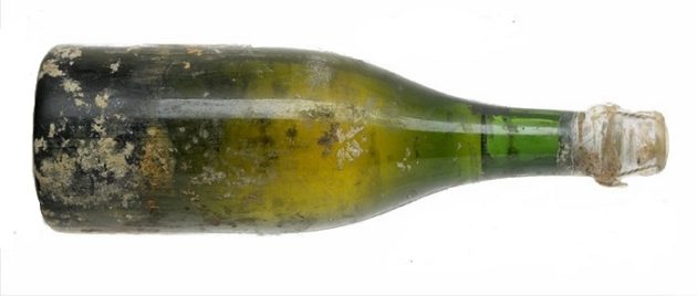 A világ legrégebbi, 1800 és 1830 között palackozott, még fogyasztható pezsgője (Juglar Champagne)